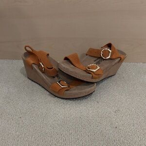 Papillio Women’s Sandals size 7 TL